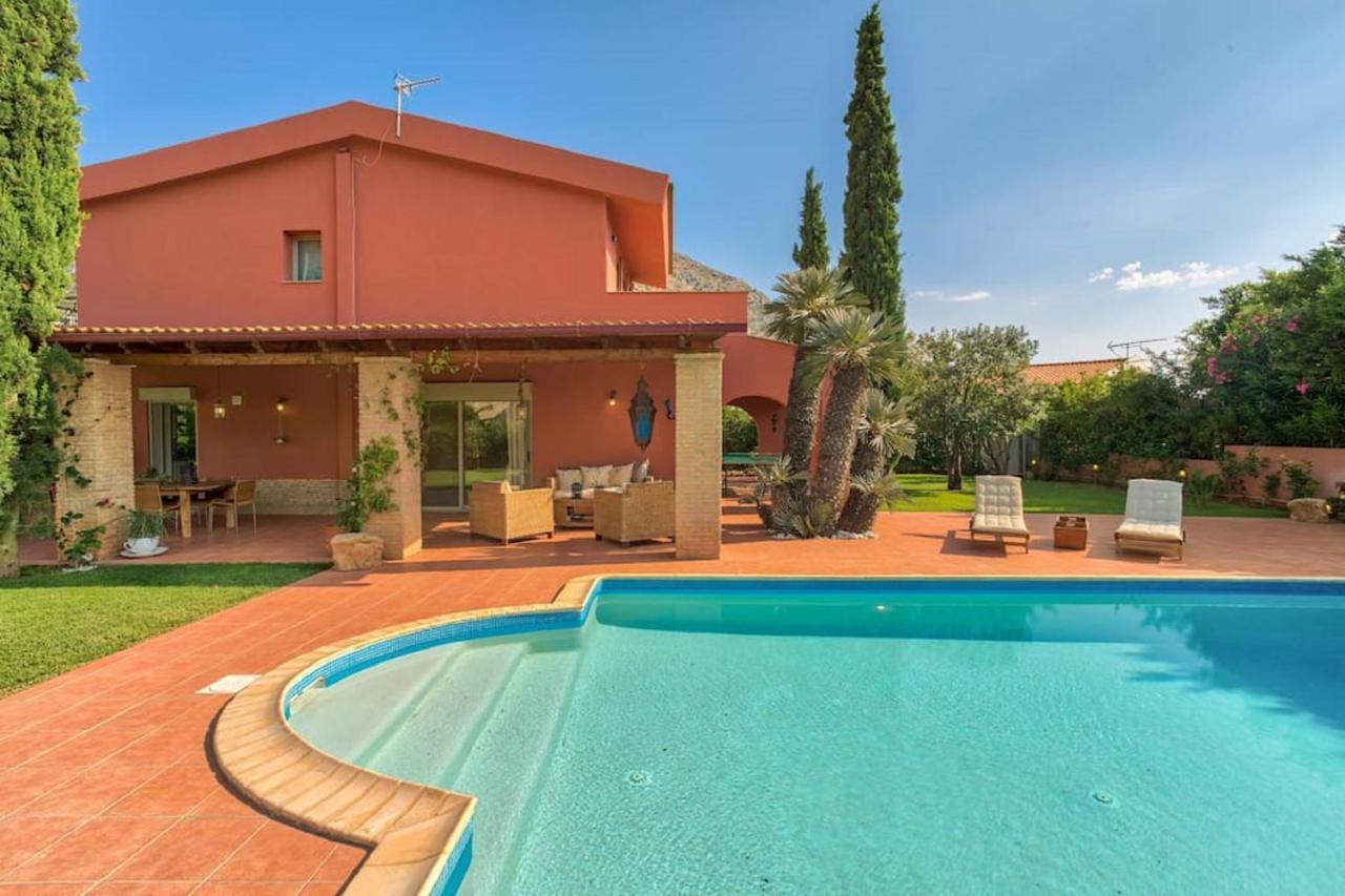 סוניו Villa Casa Del Sol With Private Pool מראה חיצוני תמונה